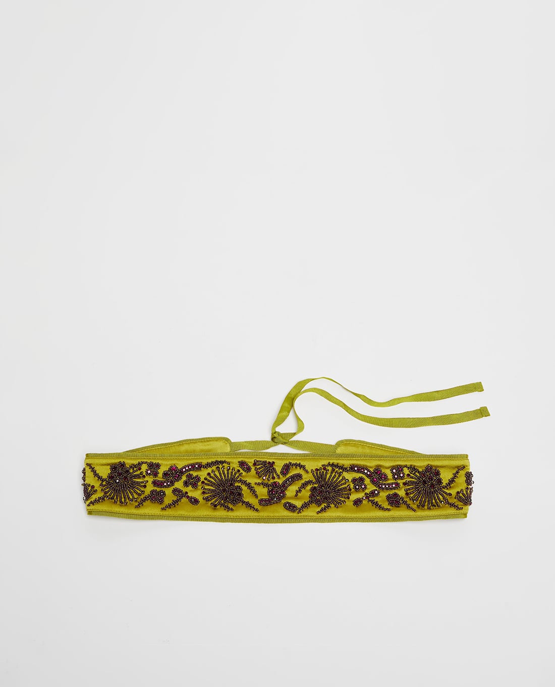 MAX&Co. - Thắt lưng vải đính đá sang trọng Verbo