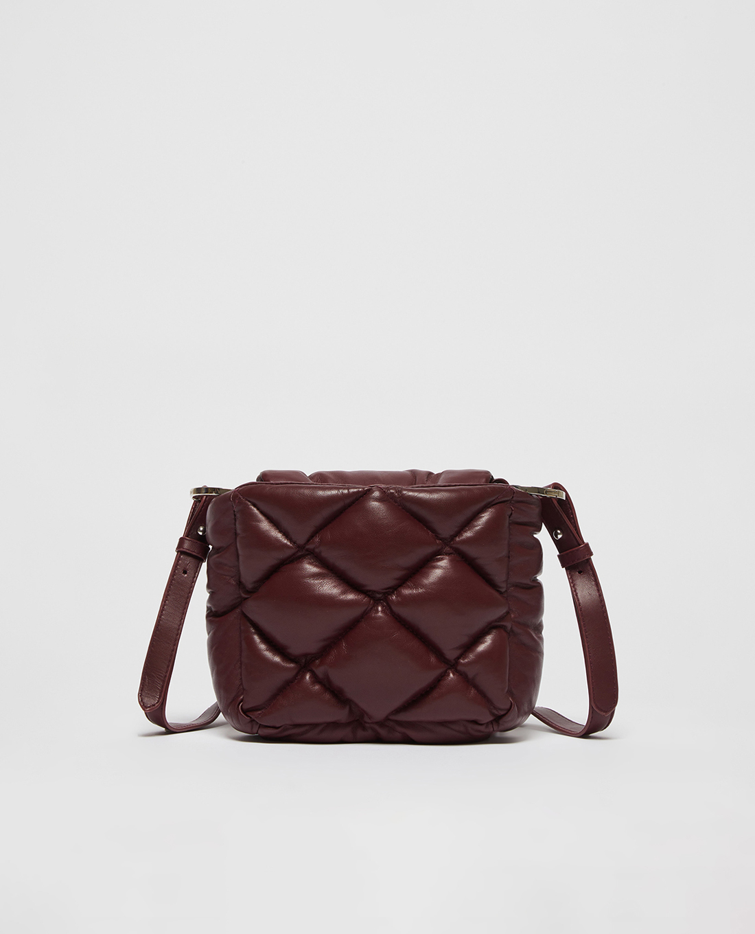 MAX&Co. - Túi đeo chéo phom chữ nhật chần bông Cartiera