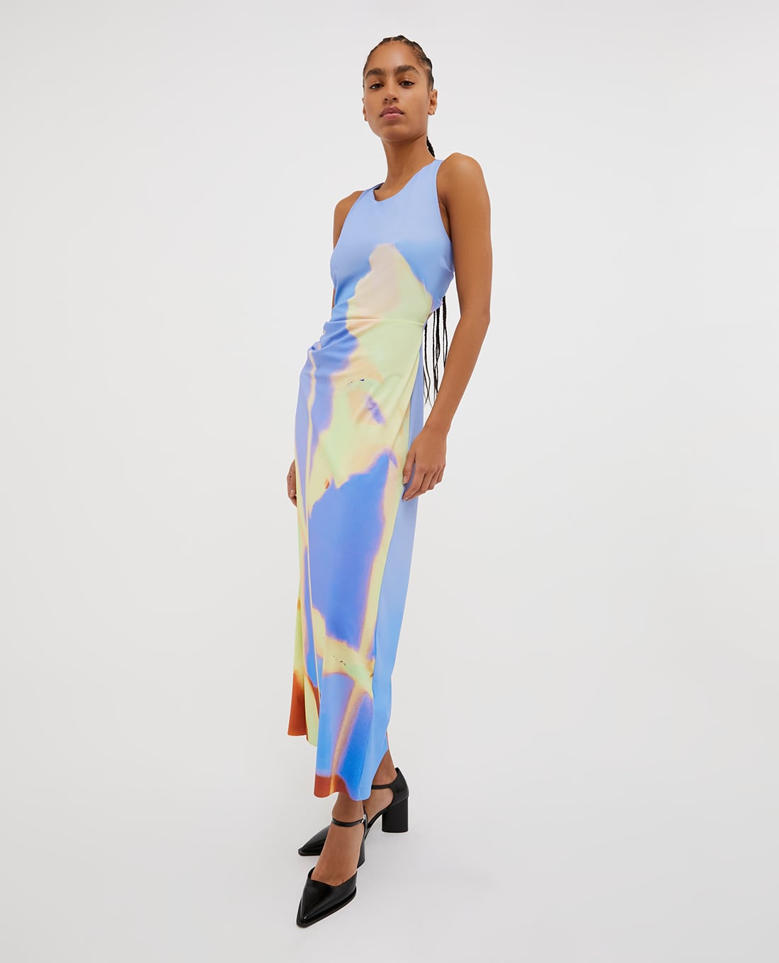 MAX&Co. - Đầm sát nách midi hở lưng quyến rũ Abaco