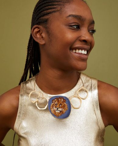  MAX&Co. - Vòng cổ khoen tròn phối mặt sư tử cá tính Wildlion 