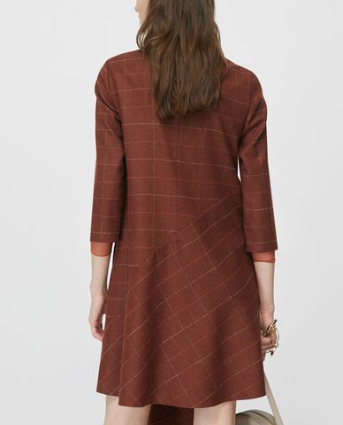  MAX&Co. - Đầm midi cổ tròn tay lỡ Asymmetric Flannel 