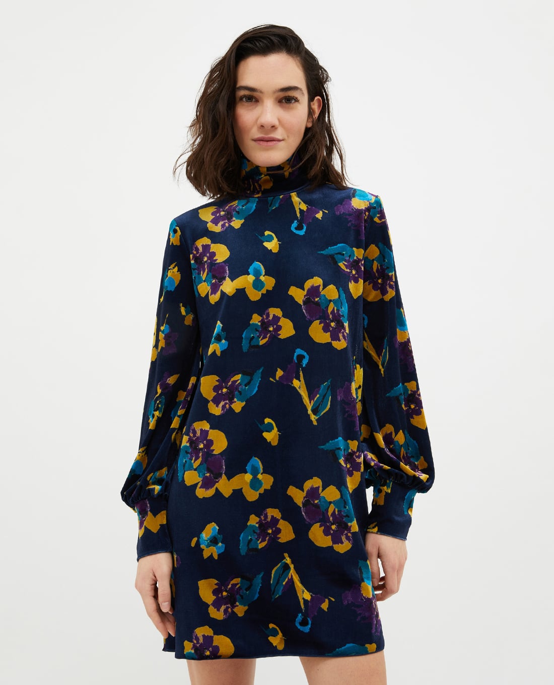 MAX&Co. - Đầm mini cổ lọ tay dài Emanuela