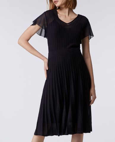  MAX&Co. - Đầm midi cổ V ngắn tay hiện đại 