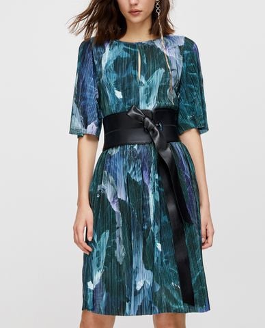  MAX&Co. - Đầm mini tay lỡ cổ tròn Micro Pleated Jersey 