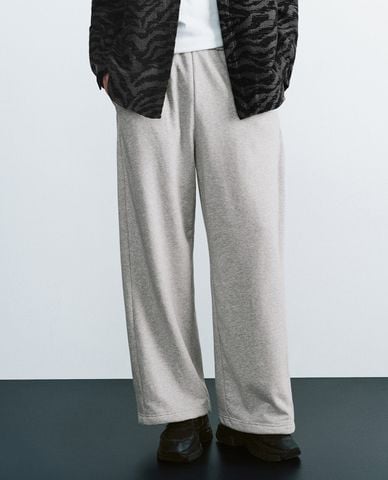  URBAN REVIVO - Quần nam ống rộng lưng thun thời trang 