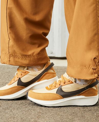  NIKE - Giày sneakers nữ cổ thấp thời trang 