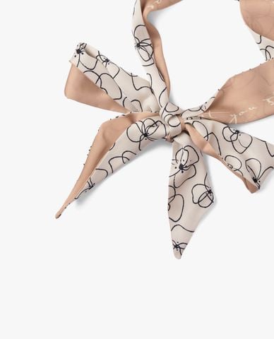  CECI - Khăn choàng nữ dáng dài phối hoa văn in sang trọng 