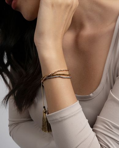  CECI - Vòng đeo tay nữ chuỗi hạt tua rua độc đáo 