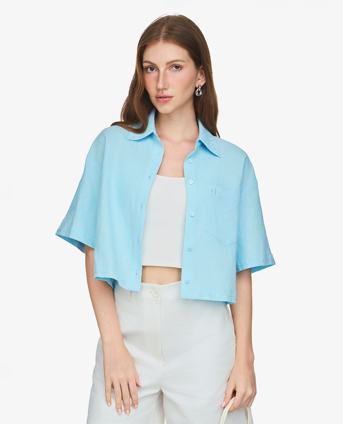 GIGI - Áo sơ mi nữ cổ bẻ tay ngắn phom croptop