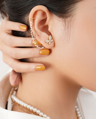  CECI - Khuyên tai nữ xỏ lỗ thiết kế cánh bướm độc đáo 