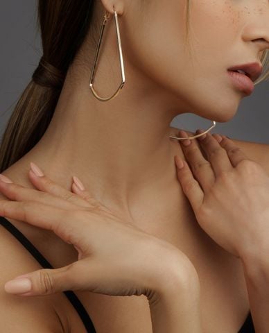  CECI - Khuyên tai nữ dạng khoen hình rẻ quạt thời trang 