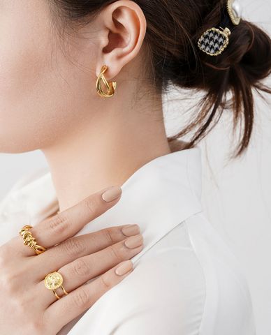  CECI - Khuyên tai nữ khoen tròn dáng hở thiết kế xoắn cá tính 