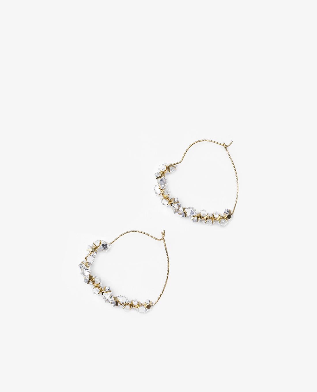 CECI - Khuyên tai nữ đính đá lấp lánh