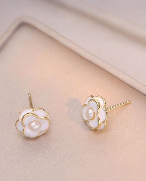 Quà valentine 2026 cho nữ - Trang sức tinh giản