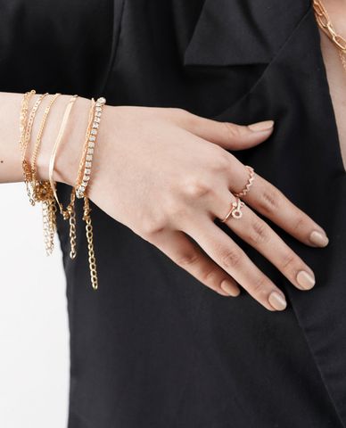  CECI - Nhẫn nữ dáng hở phối thiết kế chìa khóa đính đá độc đáo 