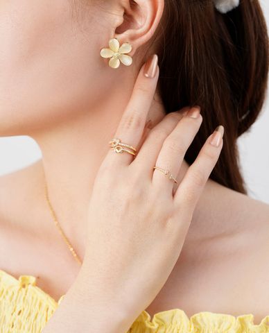  CECI - Nhẫn nữ dạng hở phối hình ngôi sao nhỏ 