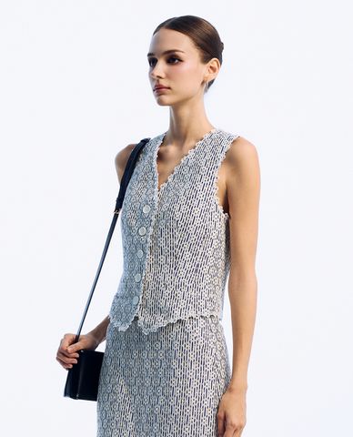  GIGI - Áo khoác gilet cổ V sát nách trẻ trung 