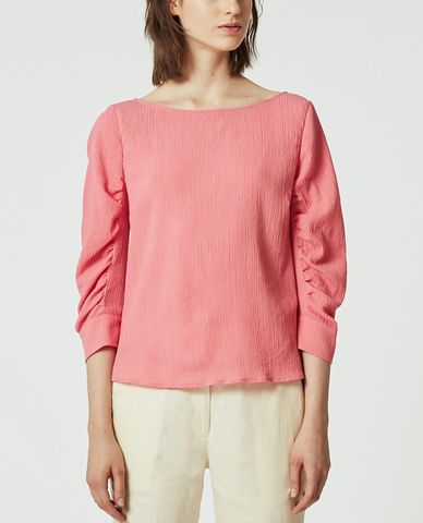  MAX&Co. - Áo kiểu nữ cổ thuyền tay lỡ hiện đại Cartoon 