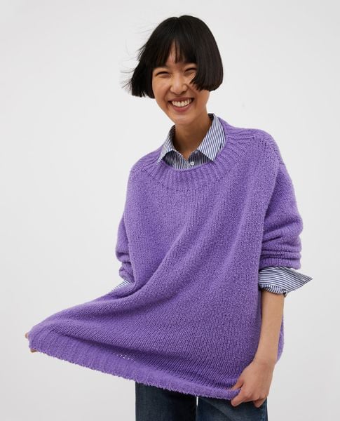 Áo sweater với sơ mi nữ