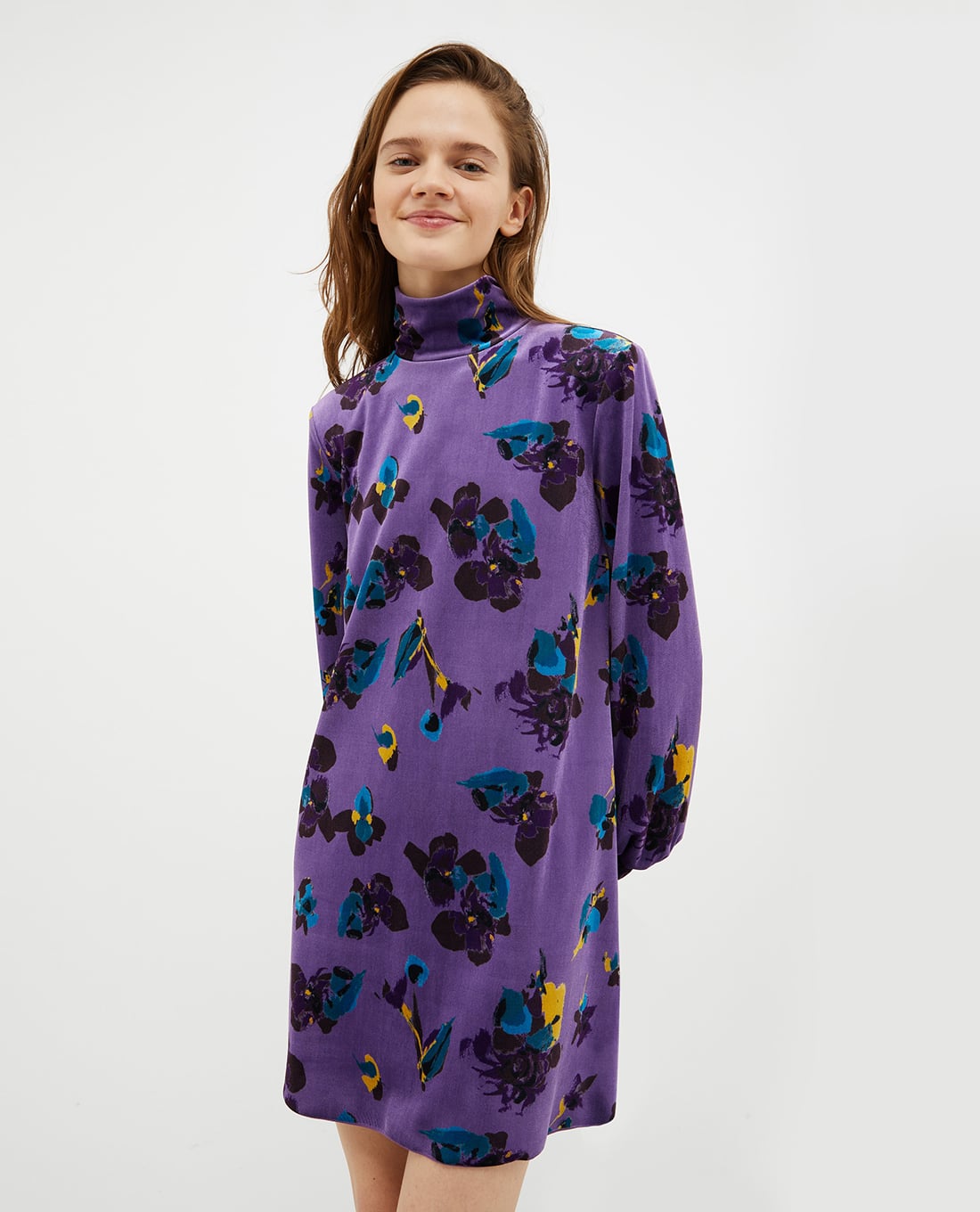 MAX&Co. - Đầm mini cổ lọ tay dài Emanuela