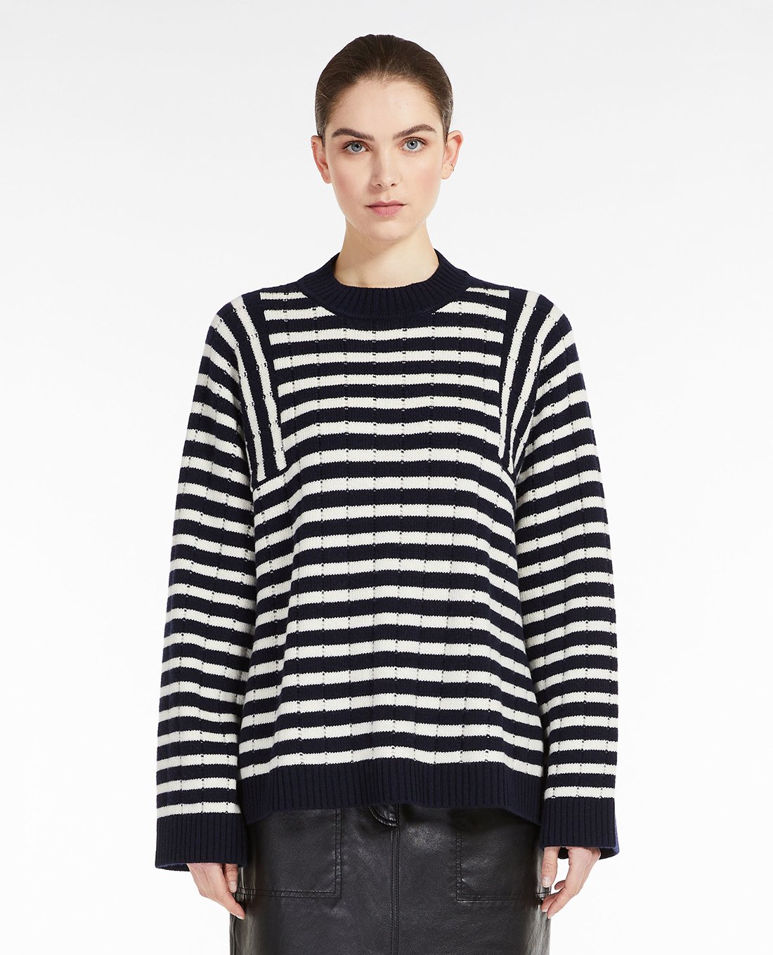 WEEKEND MAX MARA - Áo sweater nữ tay dài cổ tròn Bird