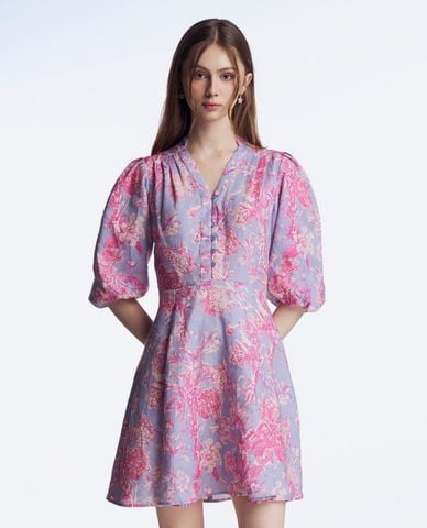  GIGI - Đầm xếp li mini cổ V tay ngắn phối hoạ tiết nổi bật 