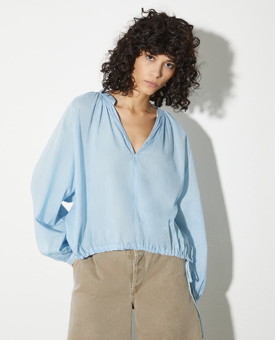 MAX&Co. - Áo kiểu nữ cổ V tay dài Ikebana