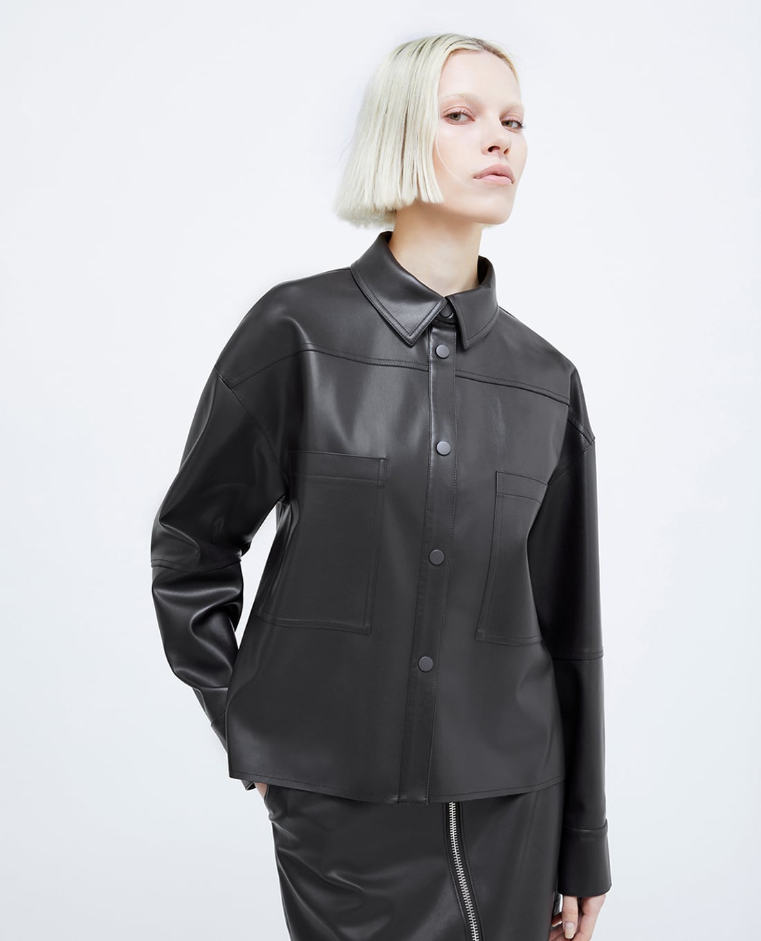 MAX&Co. - Áo khoác da nữ cổ bẻ tay dài phối túi Sand