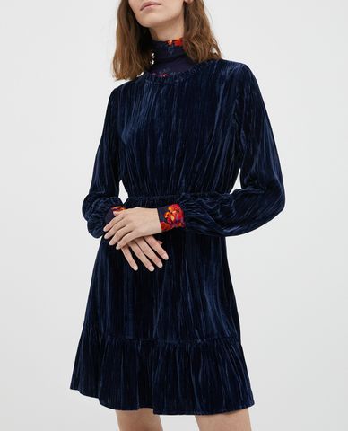  MAX&Co.- Đầm mini cổ thuyền tay dài 3D Velvet 