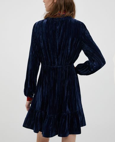  MAX&Co.- Đầm mini cổ thuyền tay dài 3D Velvet 