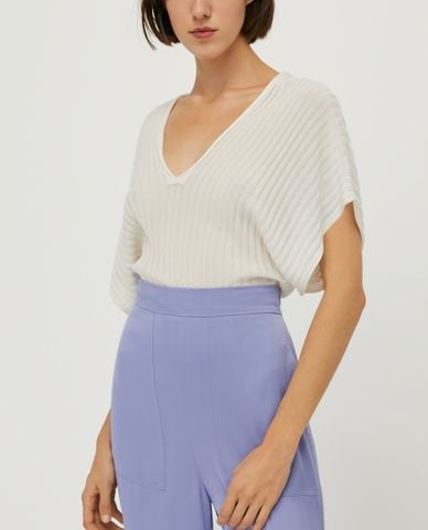  MAX&Co. - Áo kiểu nữ cổ V tay cánh dơi thời trang 