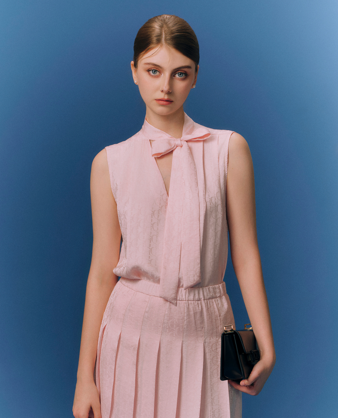 GIGI - Áo sát nách phối nơ buộc thời thượng