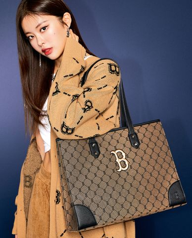  MLB - Túi tote chữ nhật Monogram Diamond Jacquard Shopper 