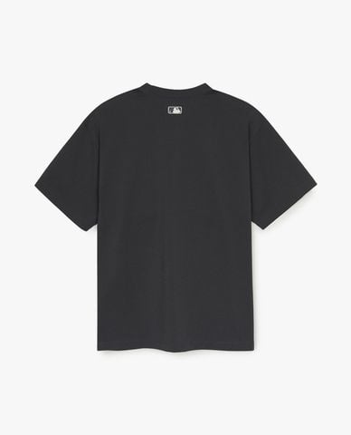  MLB - Áo thun unisex Varsity Vintage Graphic Overfit 