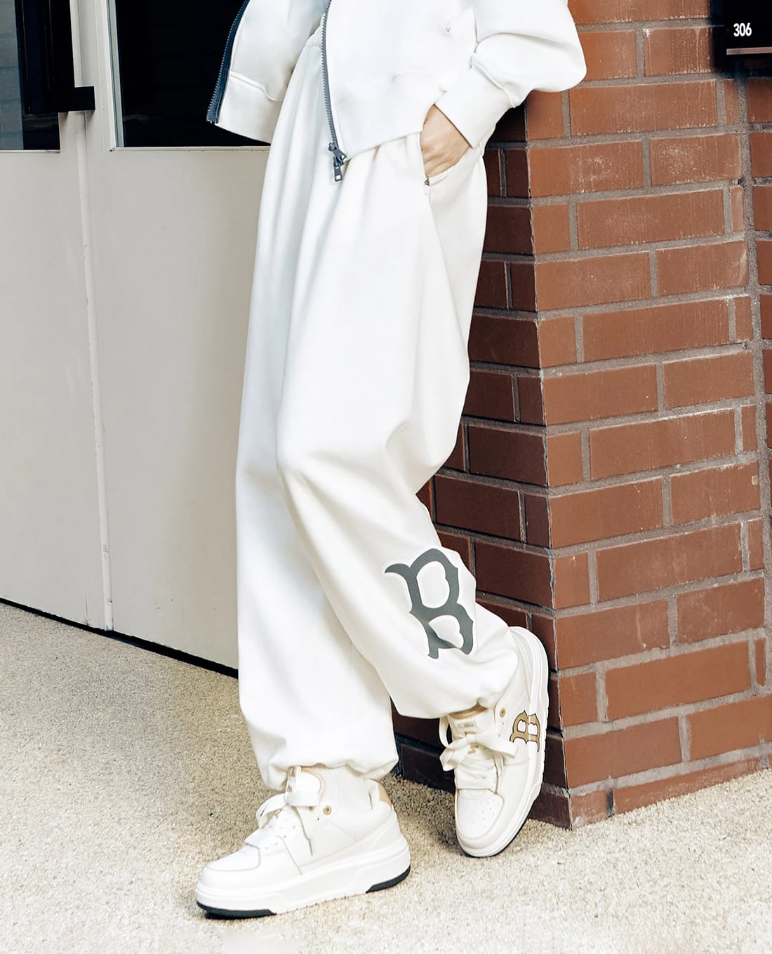 MLB - Quần dài unisex ống rộng lưng thun Basic Big Logo
