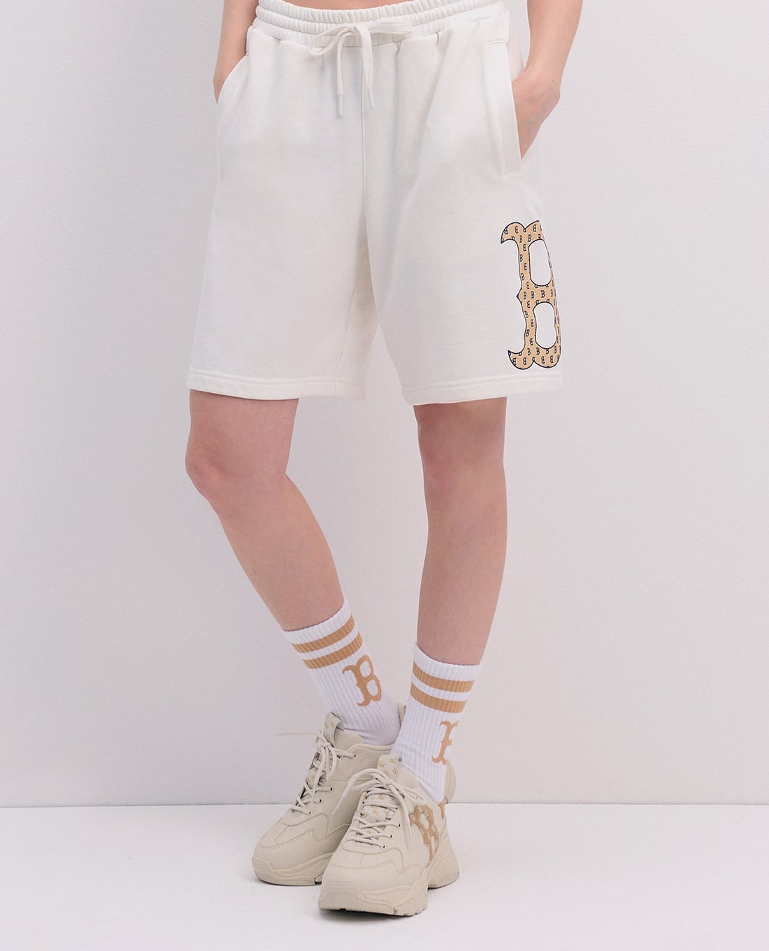 MLB - Quần short unisex ống rộng lưng thun Classic Monogram Biglux