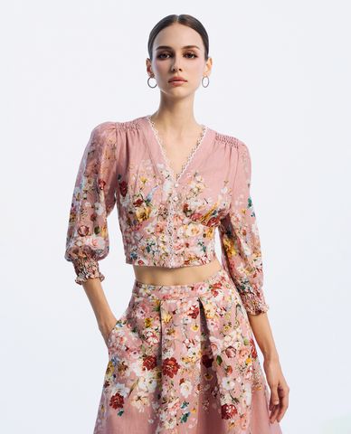  GIGI - Áo croptop cổ V tay dài in hoa nữ tính 