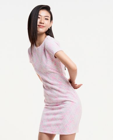  GIGI - Đầm body mini cổ tròn tay ngắn trẻ trung 