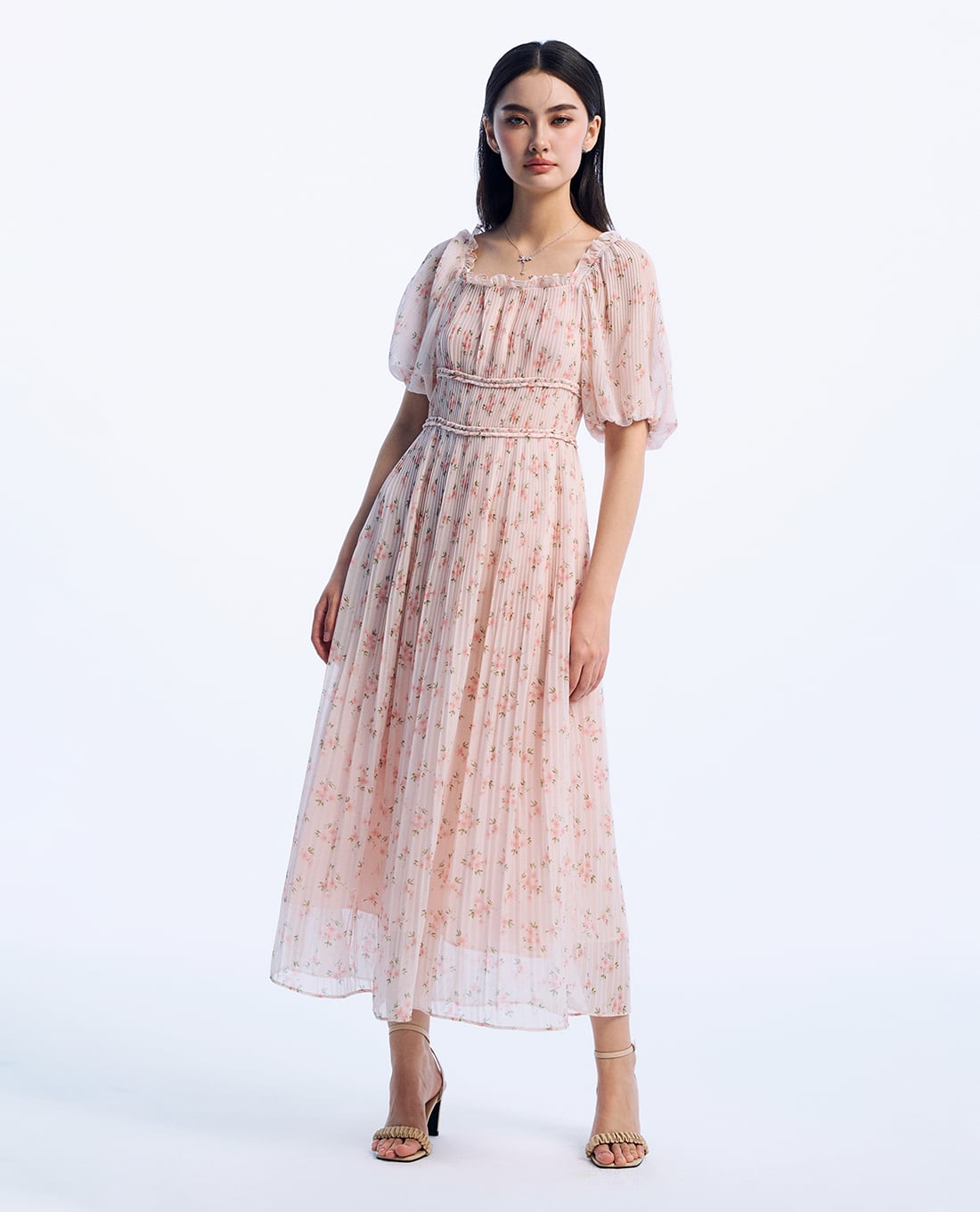 GIGI - Đầm xếp li midi cổ vuông tay ngắn hiện đại