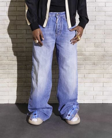  DSQUARED2 - Dép quai ngang nam phối logo Canadian Leaf 