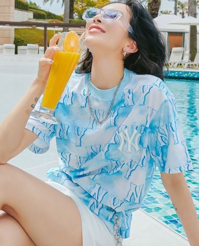  MLB - Áo thun unisex cổ tròn tay ngắn Water Monogram Overfit 