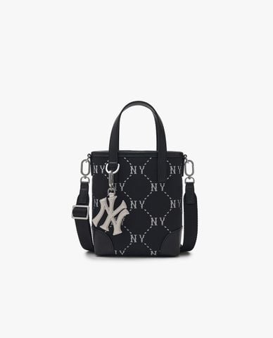 MLB - Túi đeo chéo nữ phom chữ nhật Diamond Monogram Jacquard Mini 