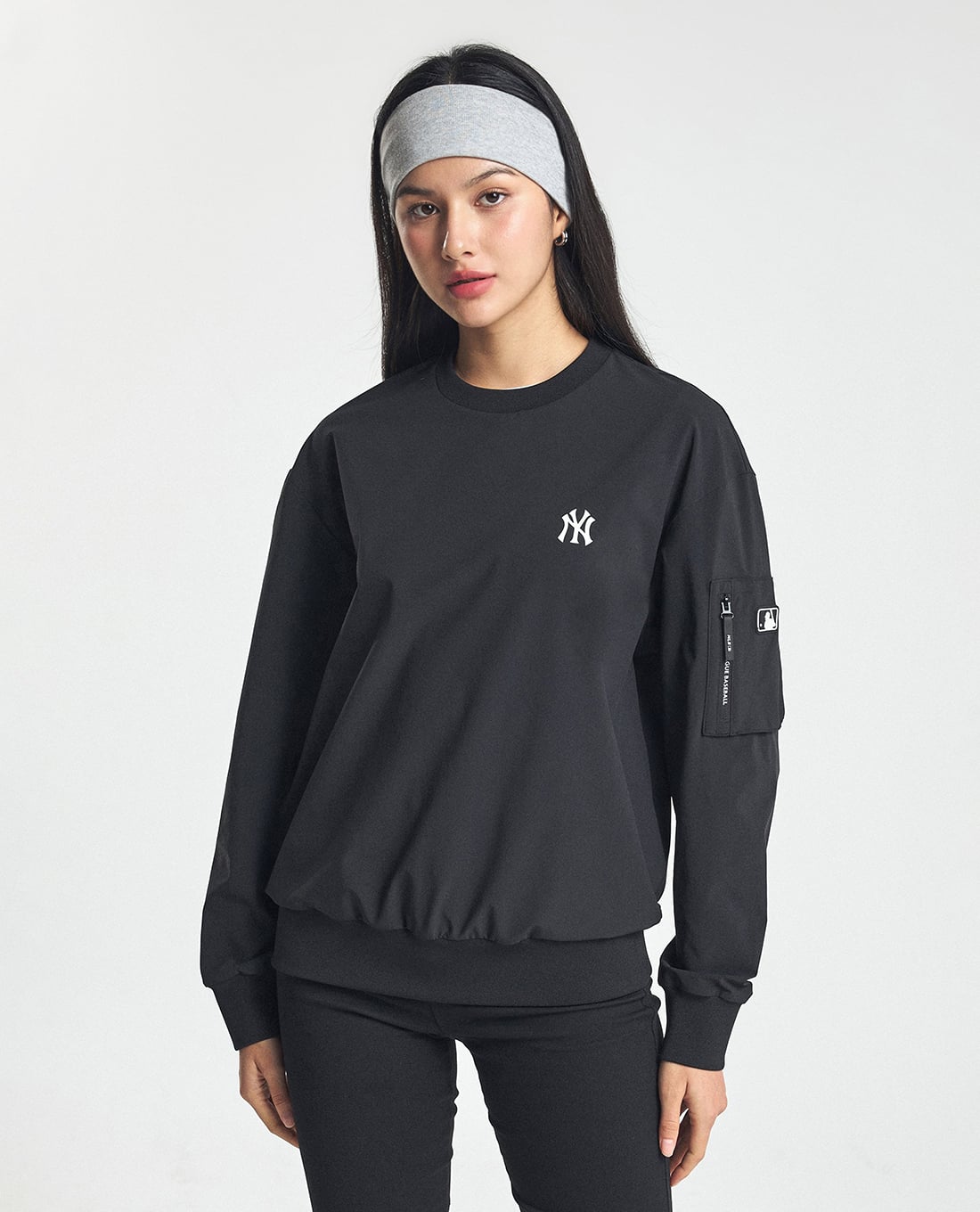 MLB - Áo sweatshirt unisex cổ tròn tay dài Basic Gorpcore