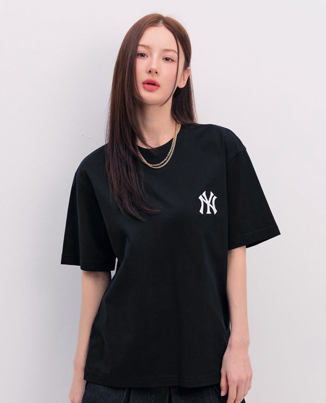 MLB - Áo thun unisex cổ tròn tay ngắn Monogram