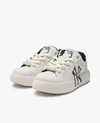  MLB - Giày sneakers unisex cổ thấp Chunky Classic Base Heel Monogram 