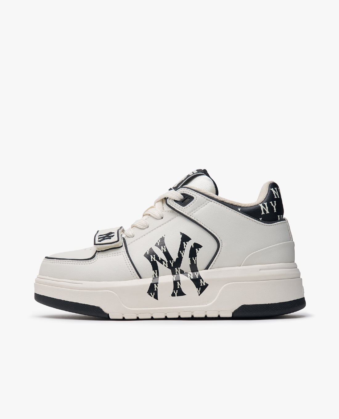 MLB - Giày sneakers unisex cổ thấp Chunky Liner Mid Heel Classic Monogram