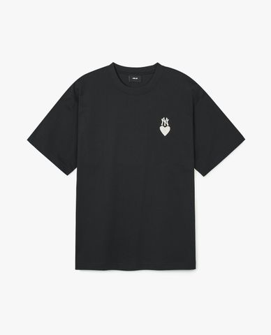  MLB - Áo thun unisex cổ tròn tay ngắn Heart Small Logo 