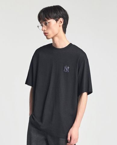  MLB - Áo thun unisex cổ tròn tay ngắn Varsity 