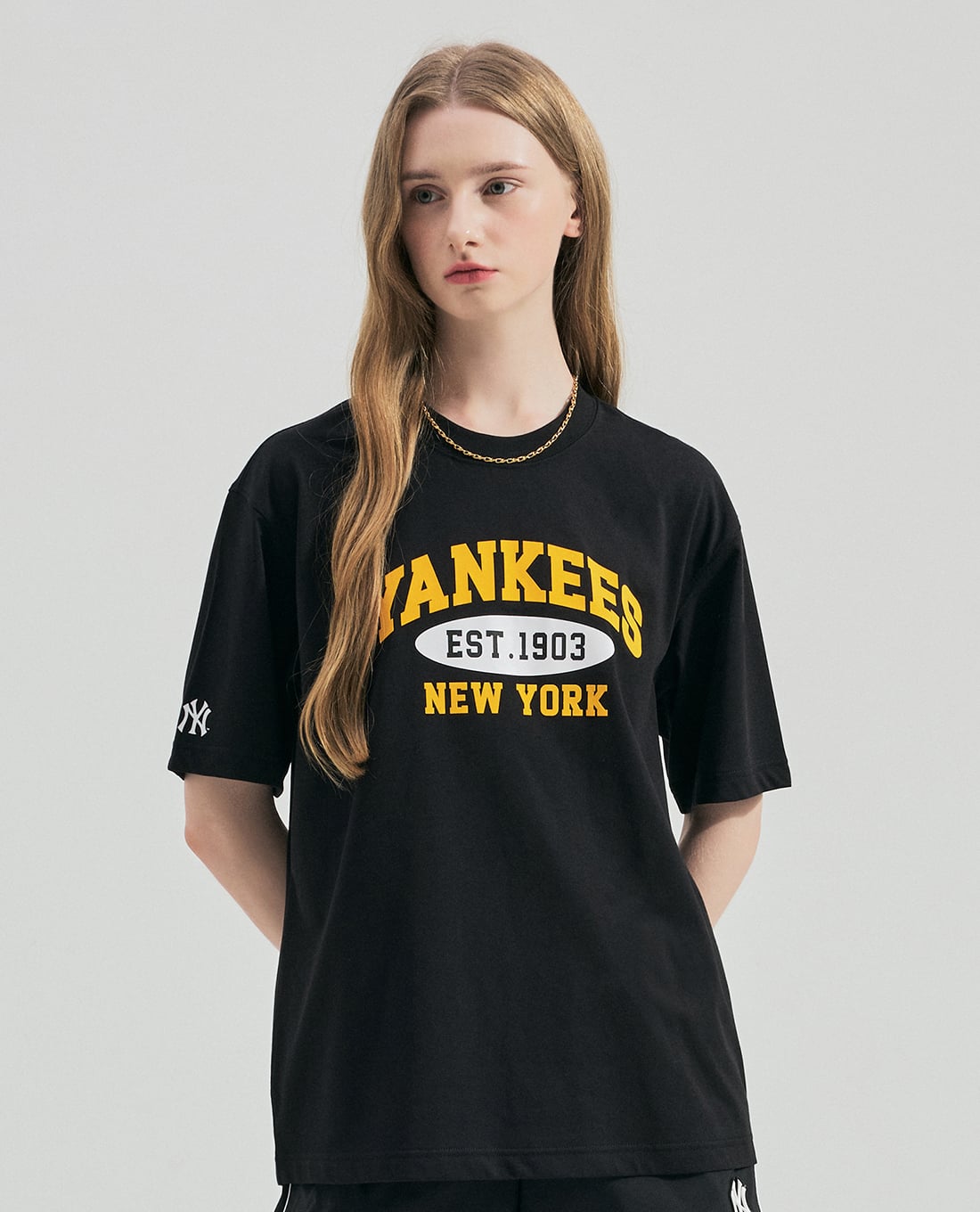 MLB - Áo thun unisex cổ tròn tay ngắn Summer Varsity Functional