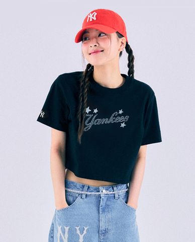  MLB - Áo croptop nữ cổ tròn tay ngắn trẻ trung 